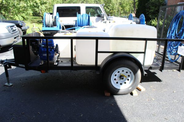 Blend pressure washing trailer